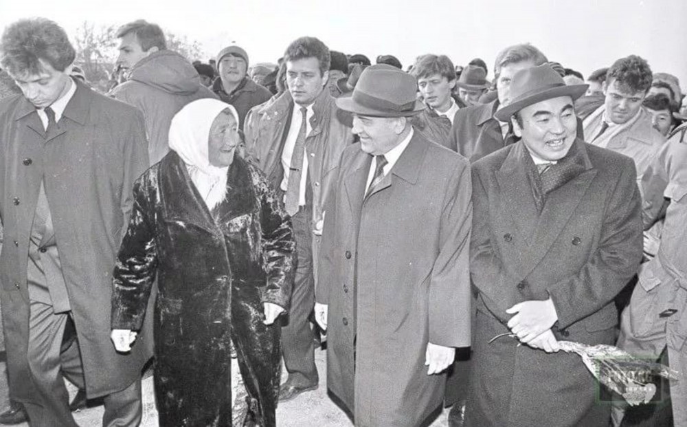 Gorbachev through the Eyes of the Kyrgyz People: A Study of Oral History