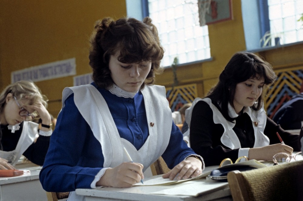 School and University in Soviet Cinema of "Perestroika" (1986–1991)