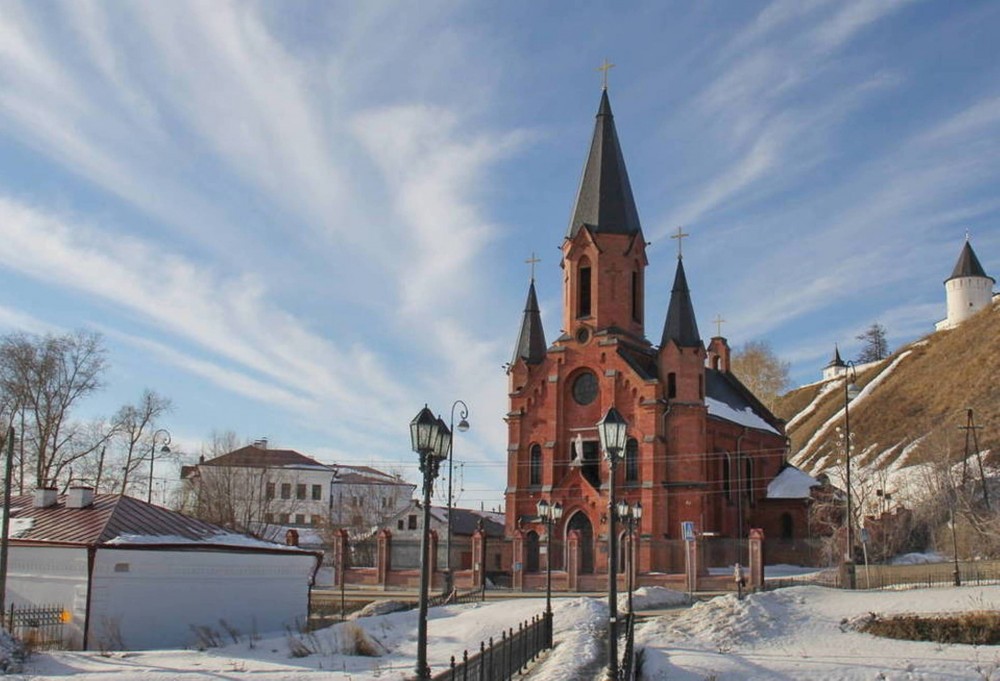 The Catholic Church in Siberia and its Educational Activities for the 19th Century Polish Exiles