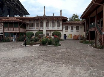 Mehmed-Gerai`s hamam: the disappeared part of the Bakhchysarai Palace