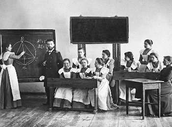 The system of public education in the Russian Empire: myths and reality